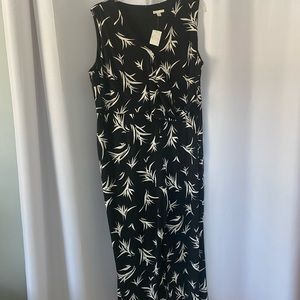 Black and White Brand new Jumpsuit, size 22 W